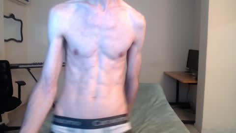 Snapshot of feuerfree chatting on 3, 3, 2025 FeuerHeat online show from 3, 3, 2025