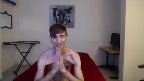 Snapshot of feuerfree chatting on 5, 3, 2025 FeuerHeat online show from 5, 3, 2025