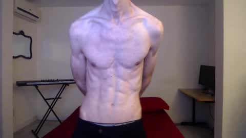 Snapshot of feuerfree chatting on 8, 3, 2025 FeuerHeat online show from 8, 3, 2025