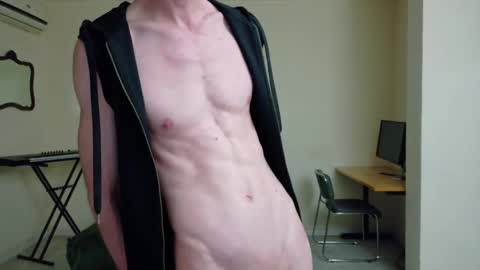 Snapshot of feuerfree chatting on 29, 9, 2025 FeuerHeat online show from 29, 9, 2025