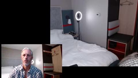 Snapshot of ffffffboi chatting on 20, 9, 2025 Philip online show from 20, 9, 2025