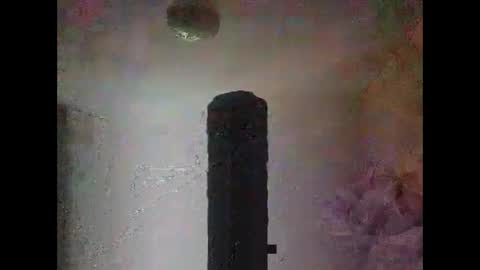 Raised in 90s online show from 17, 1, 2026