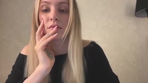 Lisa online show from 26, 11, 2025