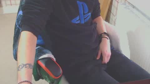 Snapshot of ffys2025 chatting on 29, 12, 2024 ffys2025 online show from 29, 12, 2024