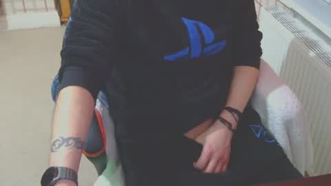 Snapshot of ffys2025 chatting on 29, 12, 2024 ffys2025 online show from 29, 12, 2024