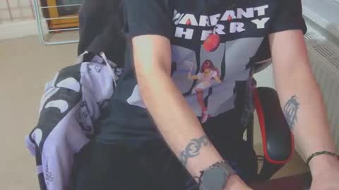 Snapshot of ffys2025 chatting on 11, 3, 2025 ffys2025 online show from 11, 3, 2025