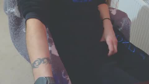 Snapshot of ffys2025 chatting on 21, 9, 2025 ffys2025 online show from 21, 9, 2025