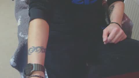 Snapshot of ffys2025 chatting on 13, 10, 2025 ffys2025 online show from 13, 10, 2025