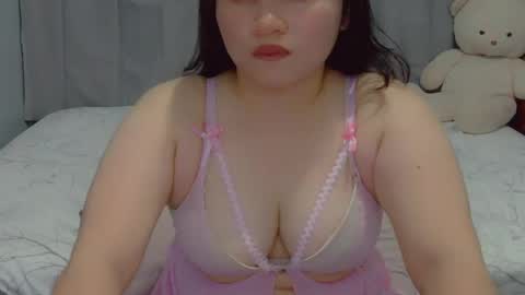 Snapshot of fhwilloughbyxx chatting on 17, 4, 2026 fhwilloughbyxx online show from 17, 4, 2026