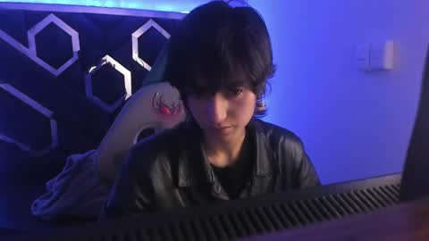 Snapshot of fieramadame chatting on 17, 2, 2025 online show from 17, 2, 2025