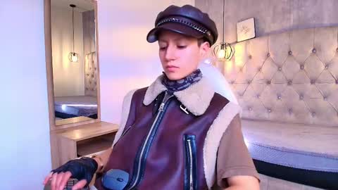   online show from 20, 10, 2025