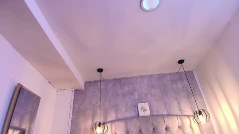   online show from 20, 11, 2025