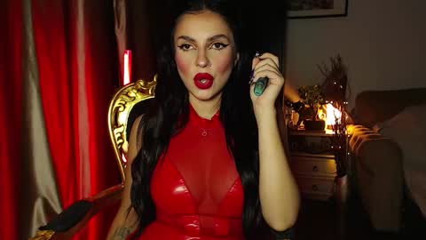 Snapshot of fiercehuntress chatting on 12, 10, 2025 Goddess Katerina online show from 12, 10, 2025