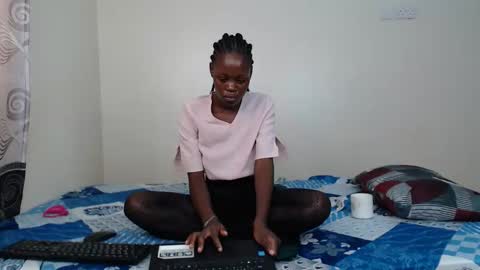 fierylola online show from 13, 1, 2026