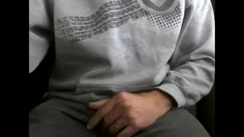 fifi010203 online show from 7, 11, 2025