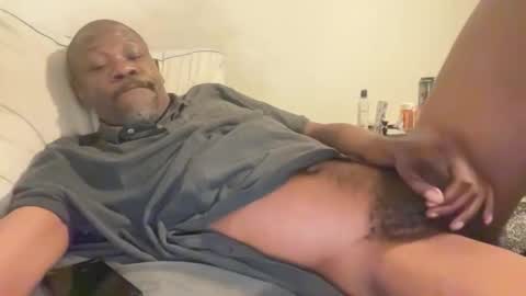 Snapshot of fifi772421 chatting on 22, 3, 2026 bihungdaddyinthebayarea online show from 22, 3, 2026