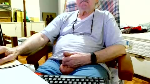 Snapshot of filhober chatting on 8, 8, 2026 filhober online show from 8, 8, 2026