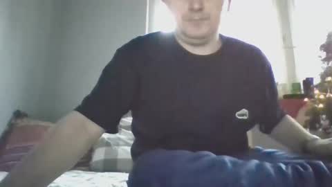 Snapshot of filipek757 chatting on 25, 12, 2024 filipek757 online show from 25, 12, 2024