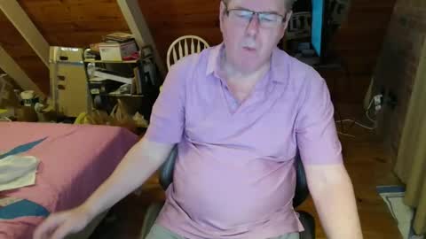 Snapshot of finderfiner chatting on 22, 3, 2026 finderfiner online show from 22, 3, 2026
