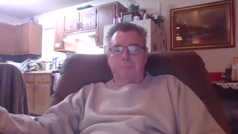 Snapshot of finderfiner chatting on 7, 5, 2026 finderfiner online show from 7, 5, 2026