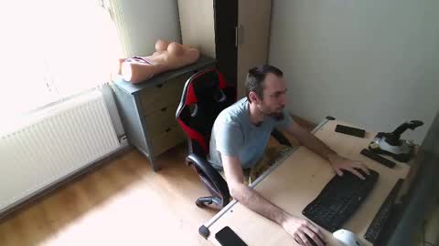 Jane and Findo online show from 10, 3, 2025