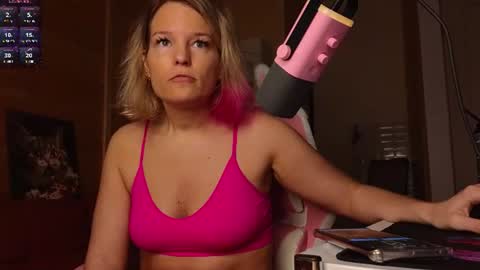 Snapshot of findom_lady_shine chatting on 15, 7, 2026 Lady online show from 15, 7, 2026