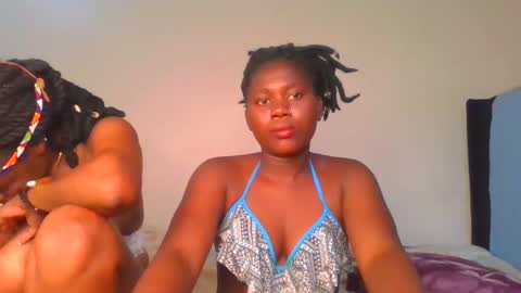 Snapshot of fine_melanie chatting on 14, 1, 2025 melanie online show from 14, 1, 2025