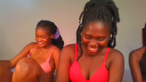 Snapshot of fine_melanie chatting on 23, 1, 2025 melanie online show from 23, 1, 2025