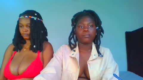 Snapshot of fine_melanie chatting on 28, 1, 2025 melanie online show from 28, 1, 2025