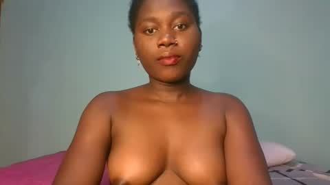 Snapshot of fine_melanie chatting on 2, 3, 2025 melanie online show from 2, 3, 2025