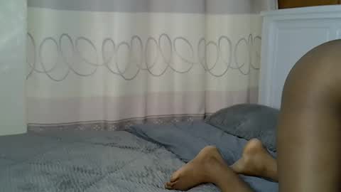 Snapshot of fine_queen12 chatting on 2, 12, 2024 fine_queen12 online show from 2, 12, 2024