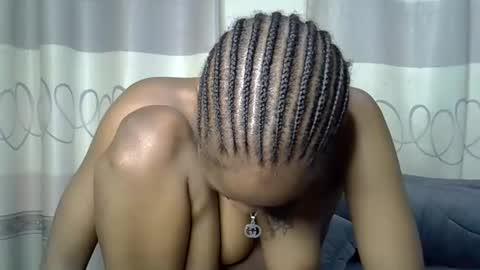 Snapshot of fine_queen12 chatting on 31, 12, 2024 fine_queen12 online show from 31, 12, 2024