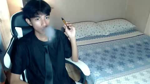 Snapshot of fineboii_rey18 chatting on 2, 10, 2025 fineboii_rey18 online show from 2, 10, 2025