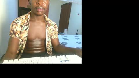 Snapshot of fineebony chatting on 4, 5, 2026 HOT AND SWEET online show from 4, 5, 2026