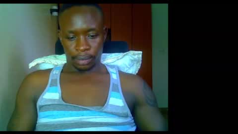 Snapshot of fineebony chatting on 19, 5, 2026 HOT AND SWEET online show from 19, 5, 2026