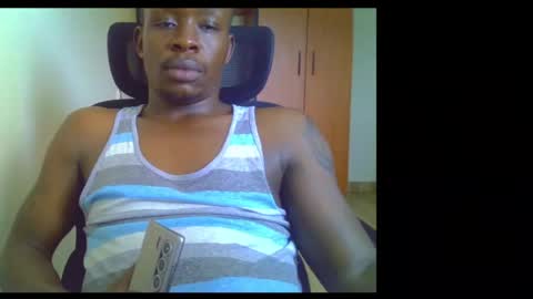 Snapshot of fineebony chatting on 25, 5, 2026 HOT AND SWEET online show from 25, 5, 2026