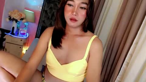 NICOLE KATE  online show from 4, 12, 2024