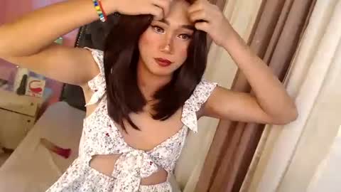 NICOLE KATE  online show from 13, 1, 2025