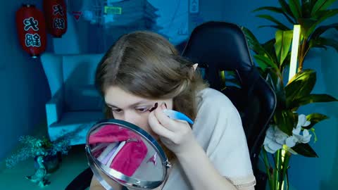 Snapshot of fioramarmoris chatting on 7, 12, 2024 fiora online show from 7, 12, 2024