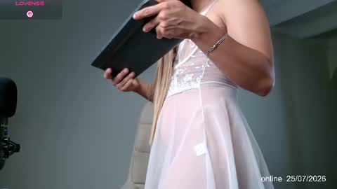 FIORELLA  online show from 26, 7, 2026