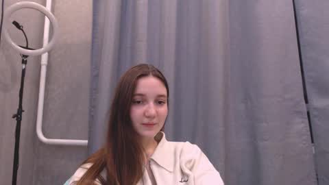 fireflies_fly_ online show from 22, 1, 2025