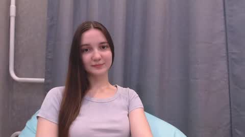 fireflies_fly_ online show from 26, 1, 2025