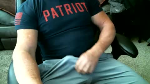 Snapshot of fitguy40 chatting on 31, 12, 2024 fitguy40 online show from 31, 12, 2024