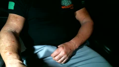 Snapshot of fitguy40 chatting on 11, 2, 2025 fitguy40 online show from 11, 2, 2025