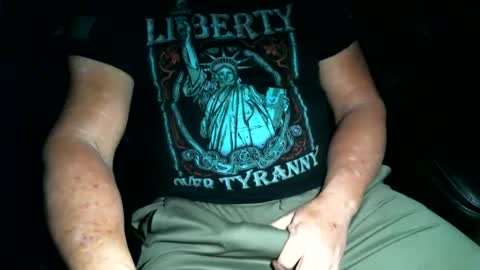 Snapshot of fitguy40 chatting on 19, 2, 2025 fitguy40 online show from 19, 2, 2025