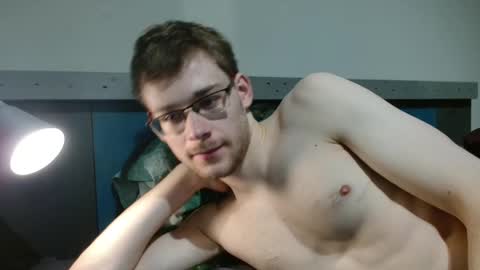 Fitwhiteboy01 online show from 16, 11, 2025