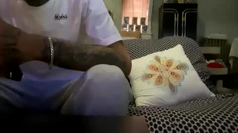 Snapshot of flacobule chatting on 4, 4, 2026 FlacoBule online show from 4, 4, 2026