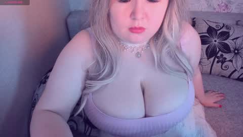 Gabrielle online show from 8, 12, 2024