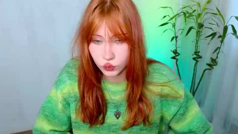 Snapshot of fleur_fox chatting on 26, 5, 2026 fleur_fox online show from 26, 5, 2026