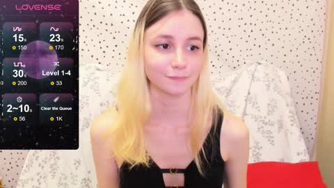 Snapshot of fleximona chatting on 15, 2, 2025 FlexiMona online show from 15, 2, 2025